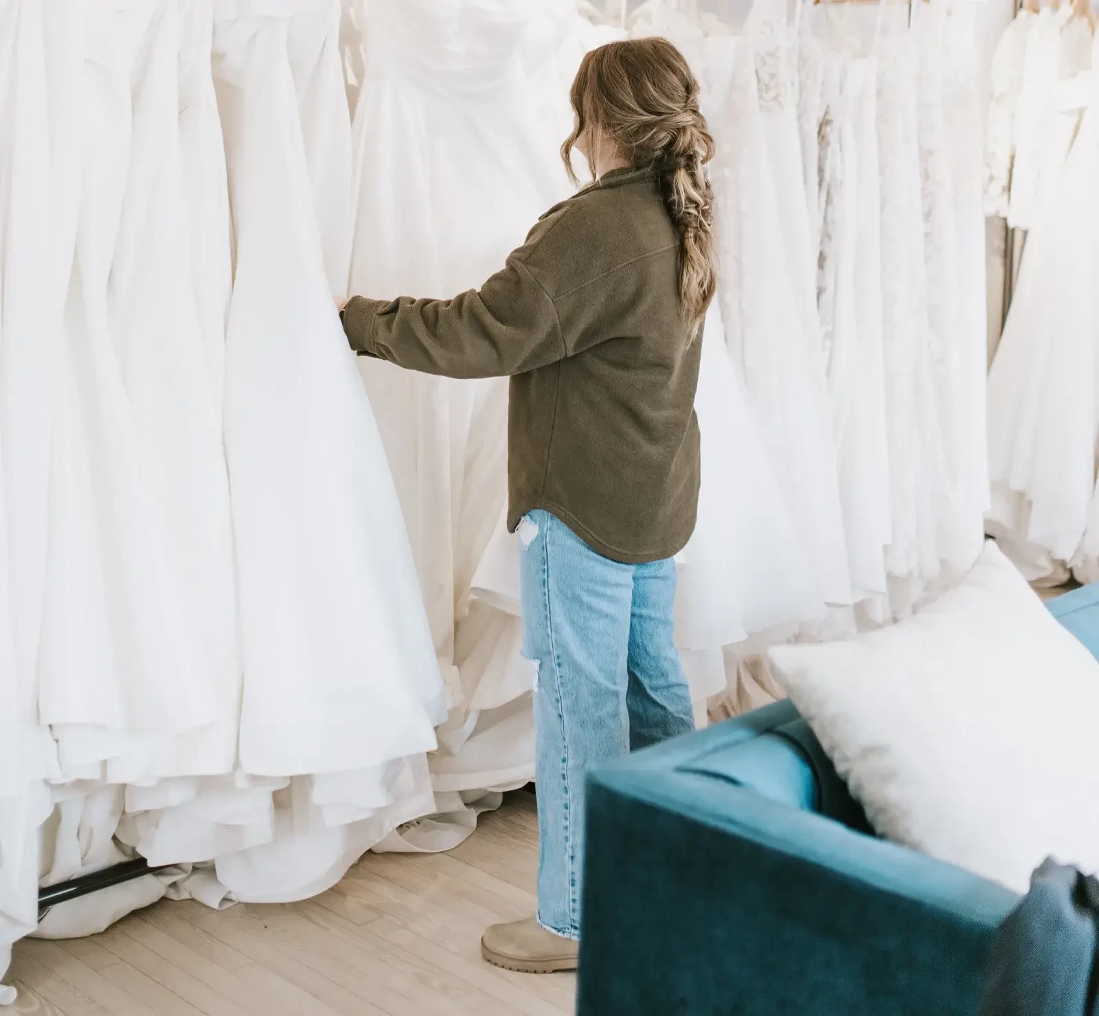 White Friday Sample Sale