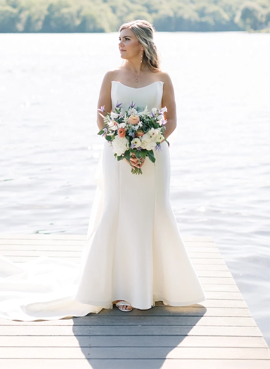 Photo of the real bride.