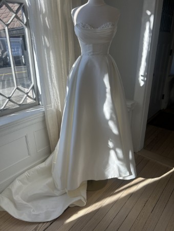 Madison James Florrie by Madison James #6 Ivory thumbnail