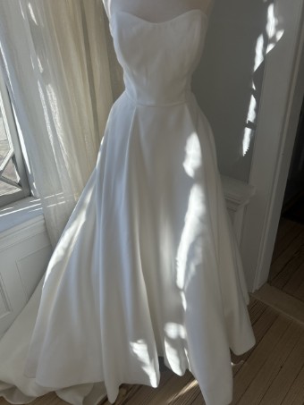 Allure Romance 3563 by Allure #3 Ivory thumbnail