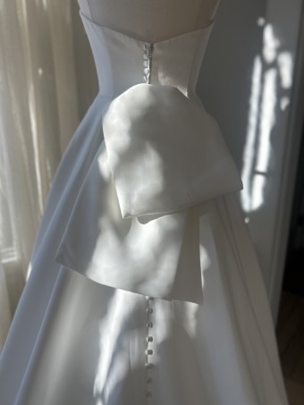 Allure Romance 3563 by Allure #6 Ivory thumbnail