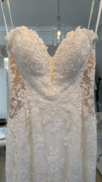 Camden Tyler Genevive by Camden Tyler #4 Ivory thumbnail