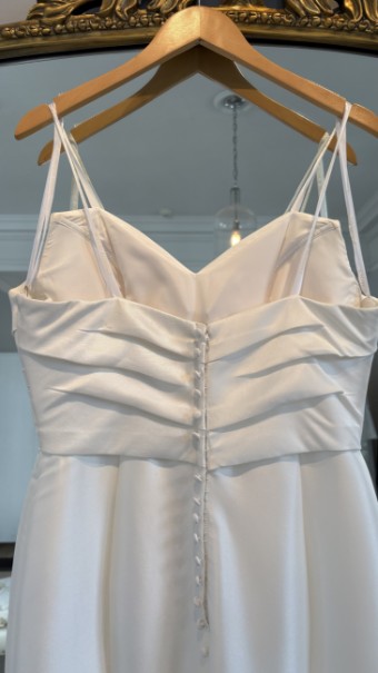 Allure Romance 3608 by Allure Romance #8 Ivory thumbnail