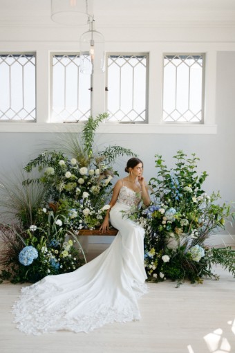 Allure Romance Alisha by Allure Romance #1 Ivory/Champagne/Nude thumbnail