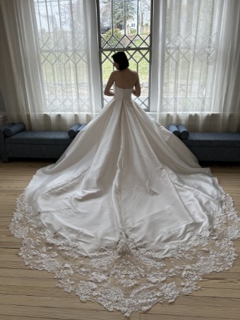 Reem Acra Tresor by Roses by Reem Acra #3 Cream thumbnail