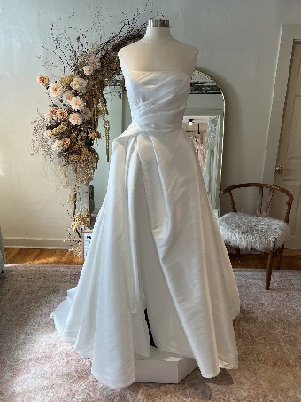 Mariana Hardwick Vivianna by Mariana Hardwick #2 Off White thumbnail