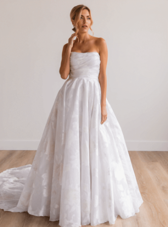 Rebecca Schoneveld Giselle #0 default Natural White thumbnail