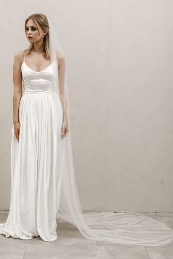 Heirloom Bridal Company Classic Veil - Heirloom #2 default Off White thumbnail