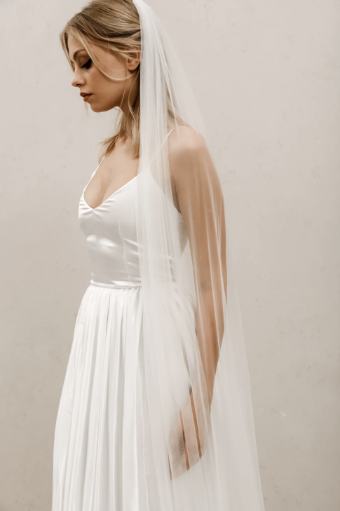 Heirloom Bridal Company Classic Veil - Heirloom #1 Off White thumbnail