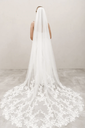 Heirloom Bridal Company Dramatic Floral Veil - Heirloom #0 default Off White thumbnail