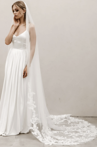 Heirloom Bridal Company Dramatic Floral Veil - Heirloom #1 Off White thumbnail