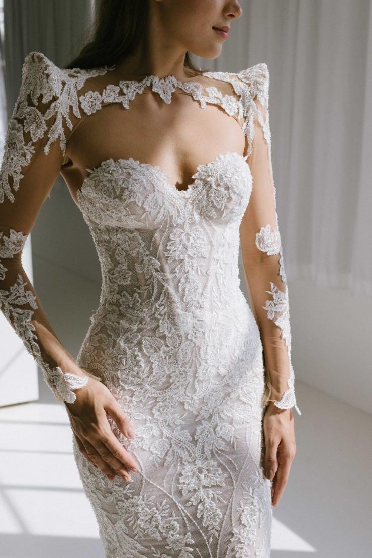 Gale Wedding Gown By Galia Lahav  Wedding dress fabrics, Wedding dress  shopping, Ivory wedding dress