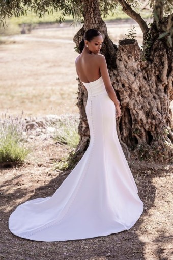 Allure Romance Erin #2 Ivory thumbnail