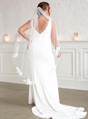 Sara Gabriel Evan Veil #0 default Pale Ivory thumbnail